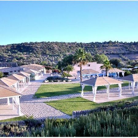 Antica Masseria La Fiumara Bed & Breakfast Ното Екстериор снимка
