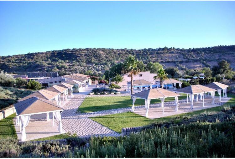 Antica Masseria La Fiumara Bed & Breakfast Ното Екстериор снимка